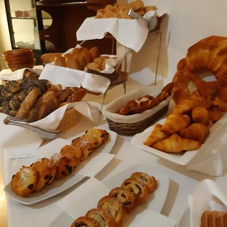 Schwarzwaldhotel Sonne Szálloda Baden-Baden