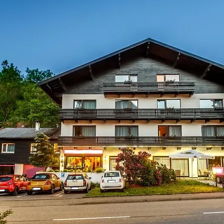 Schwarzwaldhotel Sonne Szálloda 3*